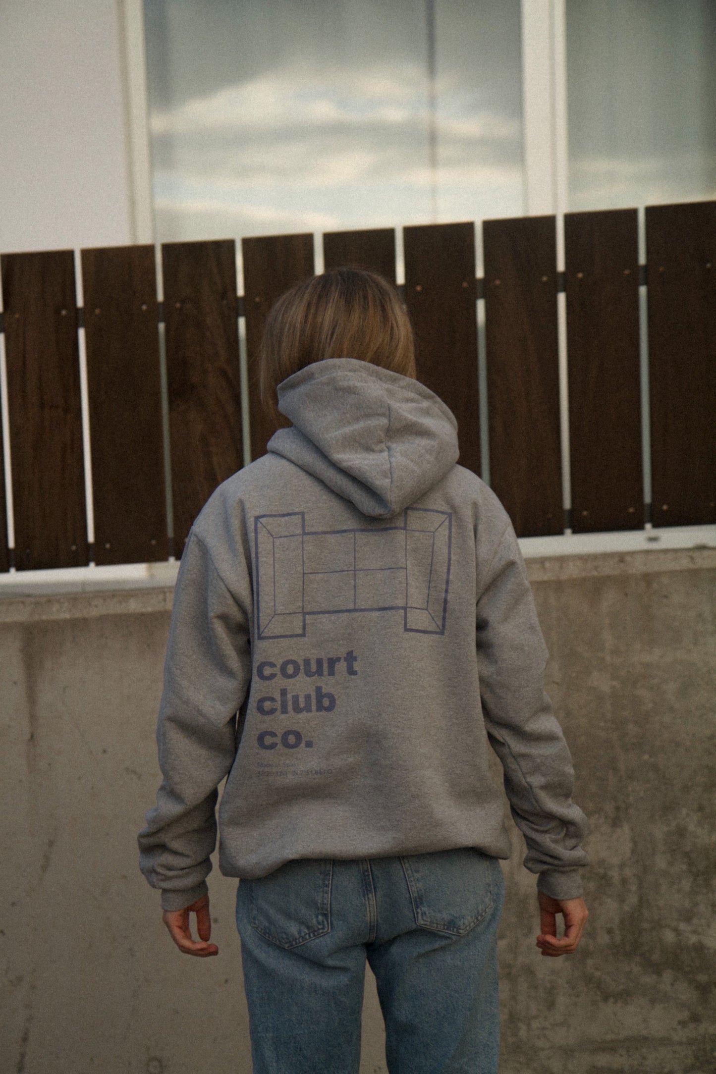 Sudadera gris pista