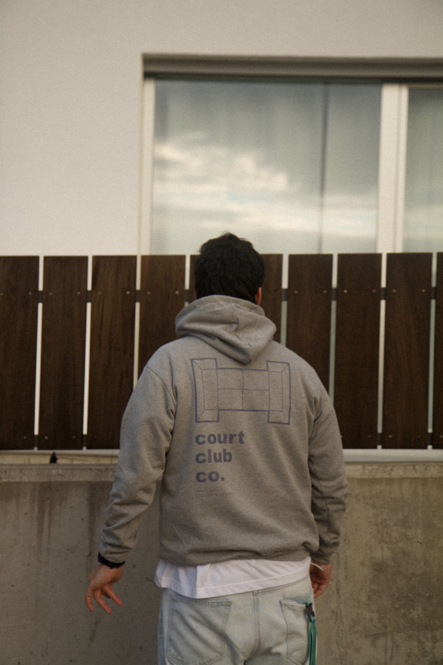 Sudadera gris pista